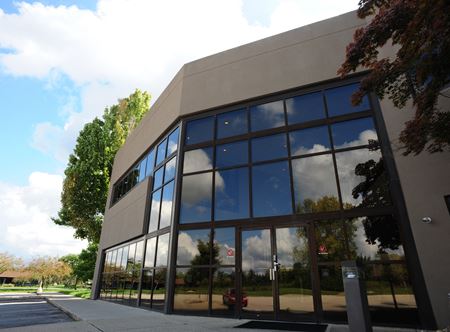 Preview of commercial space at 5050 Blazer Parkway