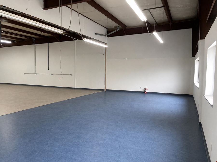 Industrial / Warehouse for Lease in Ann Arbor