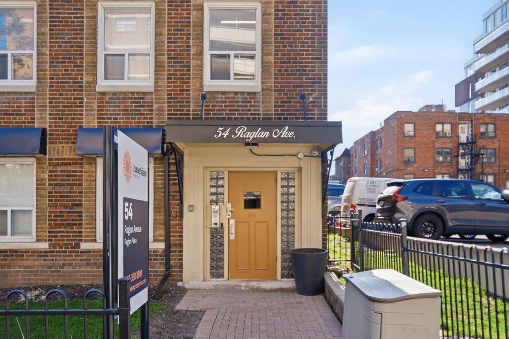 17, 21 & 54 Raglan Avenue 
