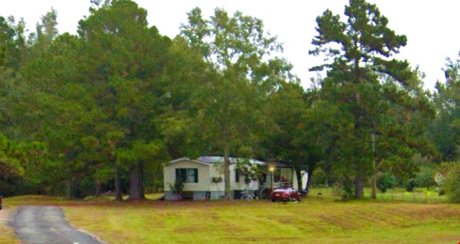 842 Rattlebox Rd