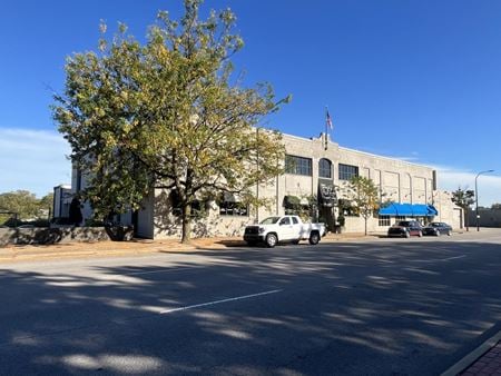 Preview of Flex Space space for Rent at 701 South Broadway Street