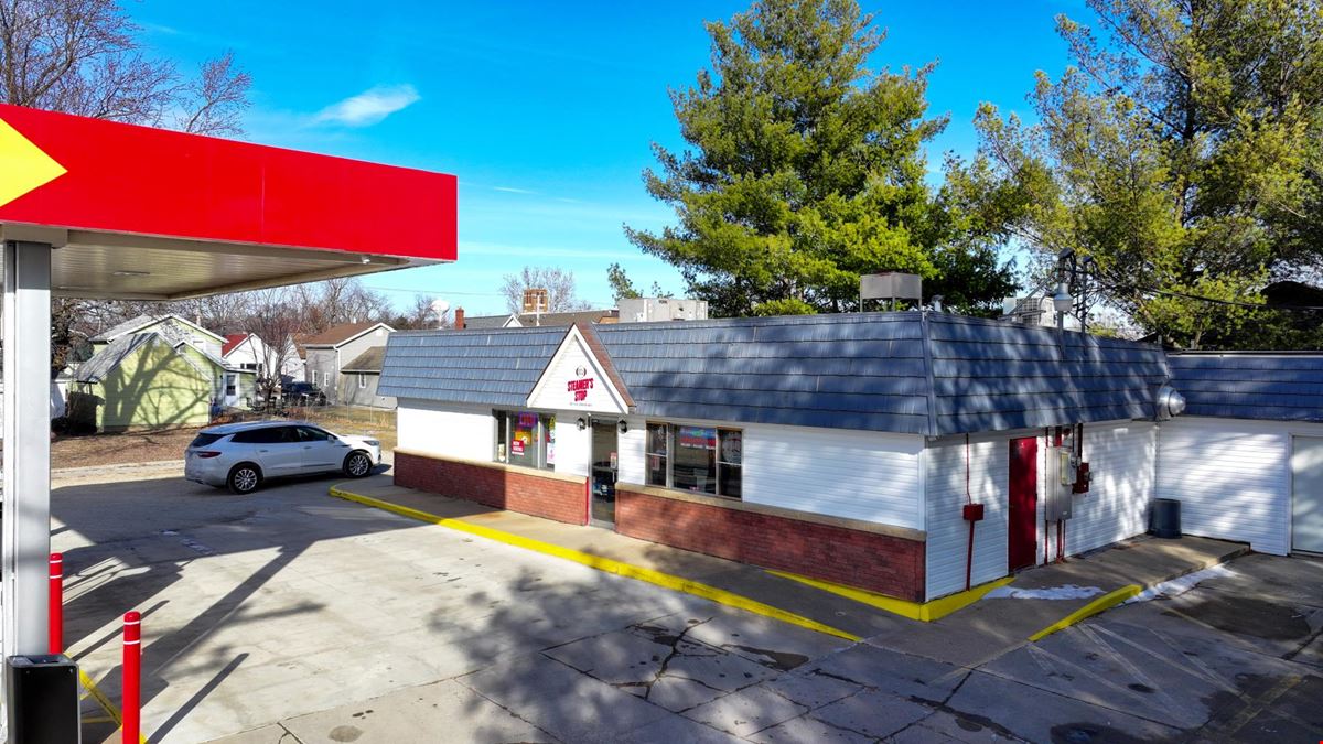 Retail in Fulton