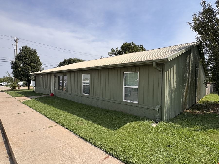 101 E 32nd Ave