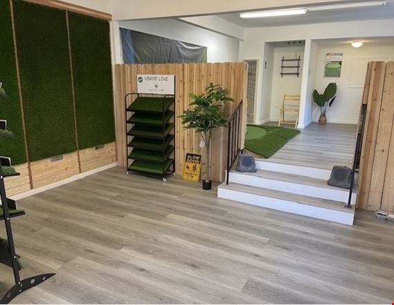 Preview of Retail space for Rent at 442 Hartz Avenue