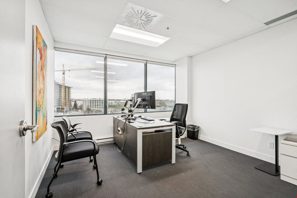 101, boulevard Roland-Therrien