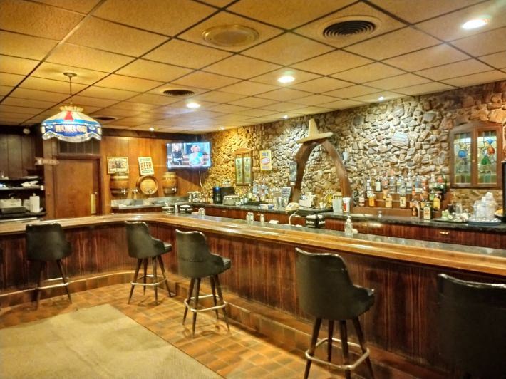Bar & Grill / Restaurant / Event Hall