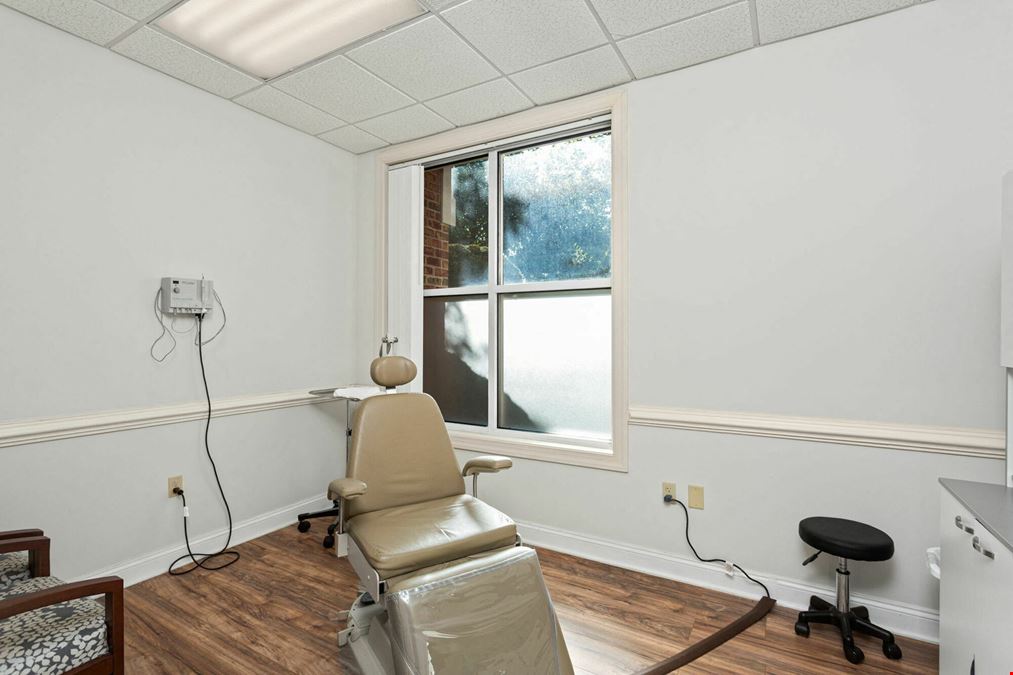 MEDICAL OFFICE CONDO AVAILABLE
