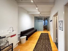 2,500 SF | 27 E 21 Street | Historic Retail Space Available in Prime Flatiron
