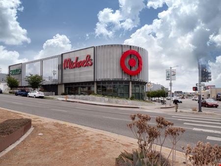 Preview of commercial space at 4918 San Vicente Blvd