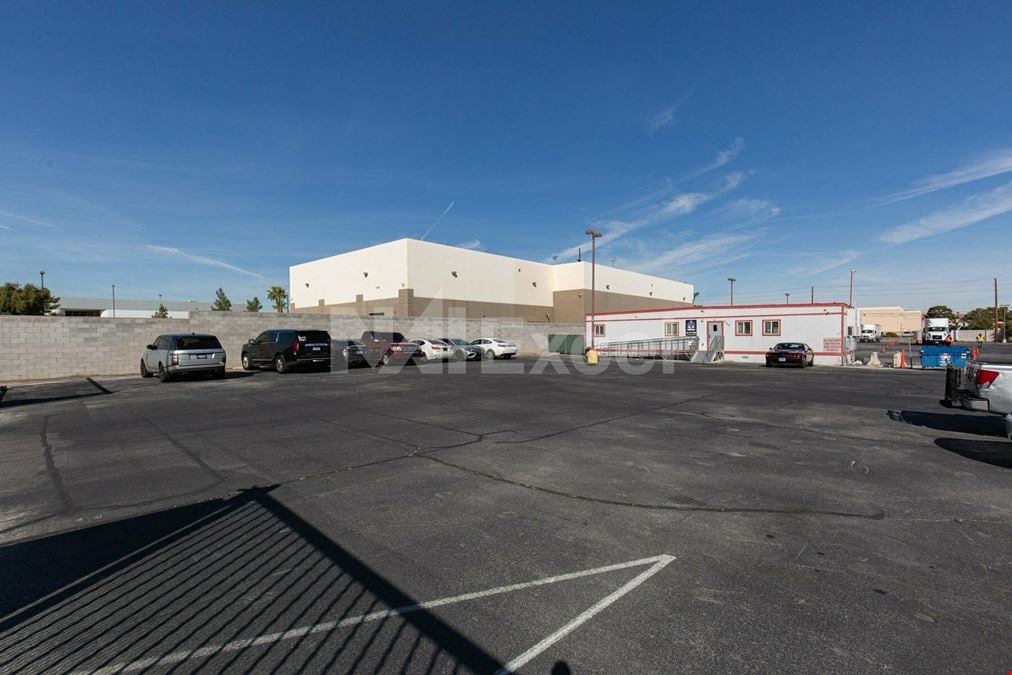 2180 E Pama Ln