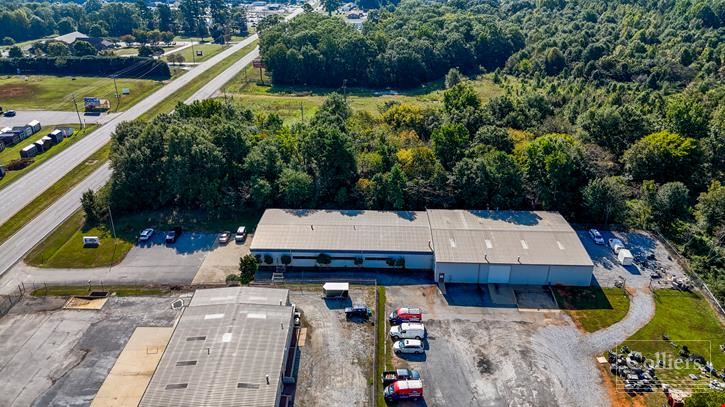 ±15,000-SF Flex Warehouse Space For Lease at Strategic Intersection in Spartanburg