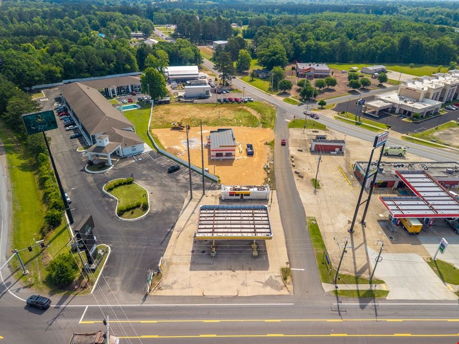 Highway 7 North / Corner Retail