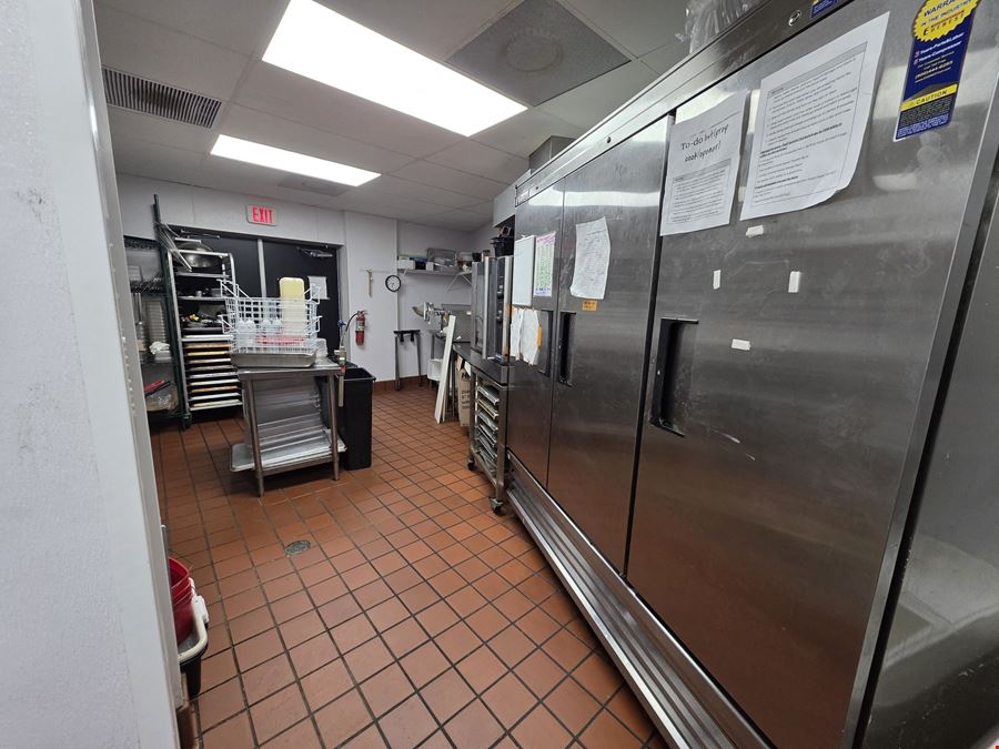 Turnkey Second-Generation Restaurant for Lease