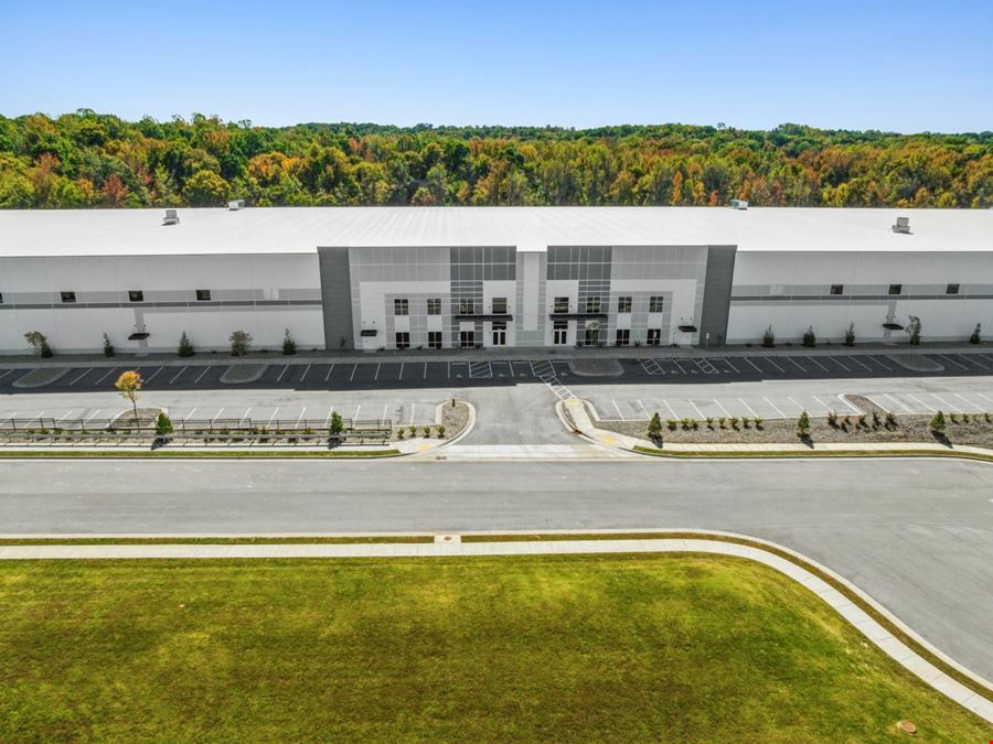 NorthPoint at 73 Business Center