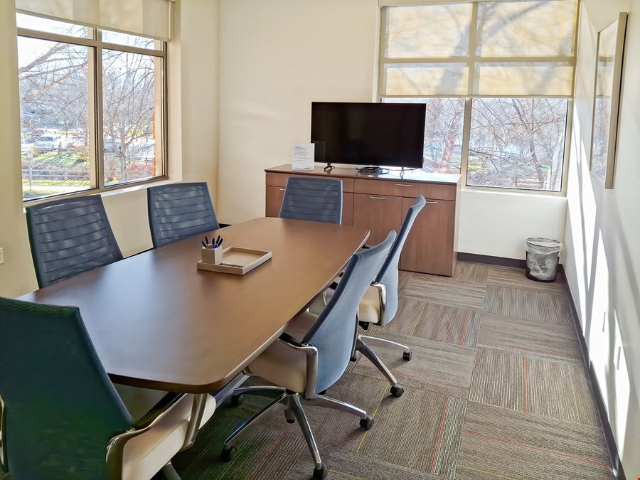 Regus - Eagle - E Shore Drive