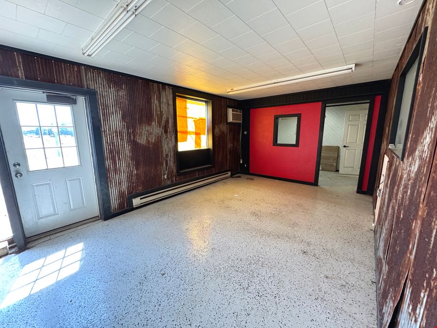 2812 Memorial Hwy