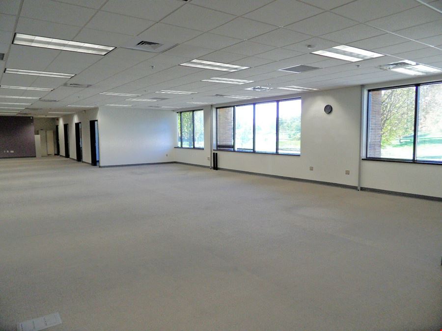 Flex / Office / Lab / High Tech Building for Sale or Lease in Ann Arbor