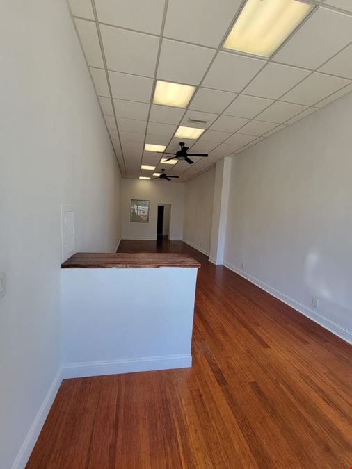 5929 Riverdale Ave