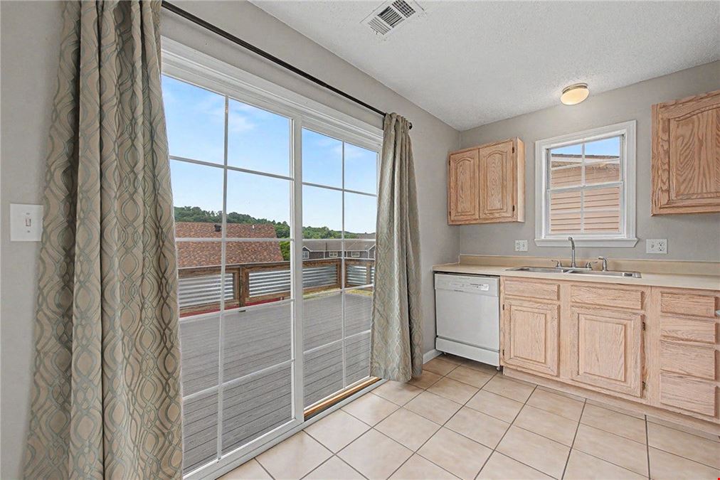 18 Green Meadow Lane
