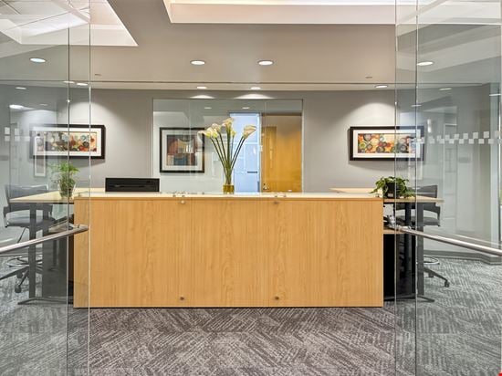 Regus - Troy - Columbia Center