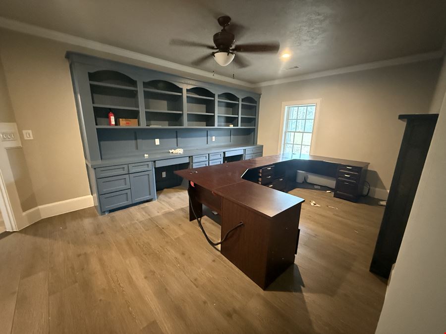 4711 FM 149 Rd
