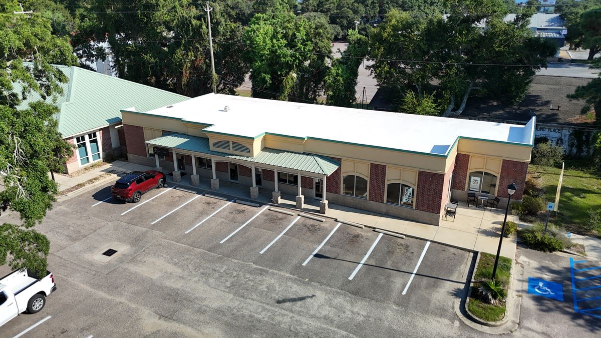 100% Leased w/ Land to Add On