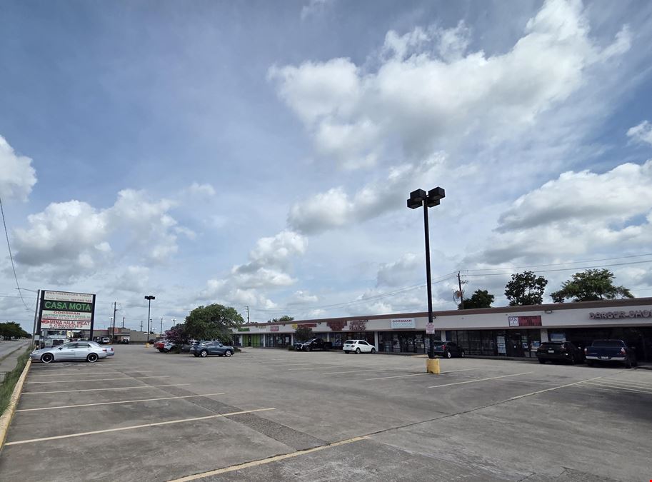 Bissonnet Southwest Plaza Shopping Center