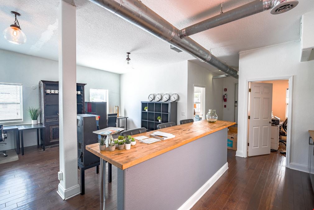 Grand Central Coworking - Clear Labs