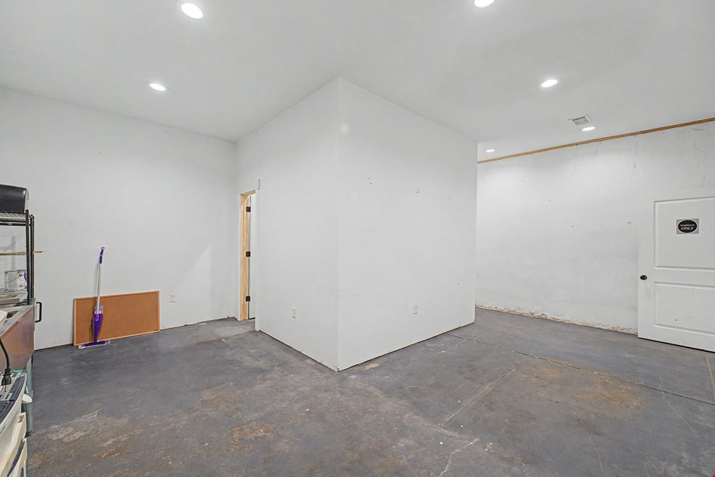 113 W Bean St