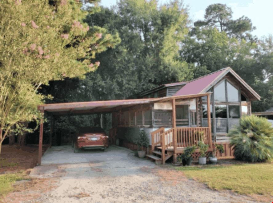 Trinity Bay RV Park & Lodging
