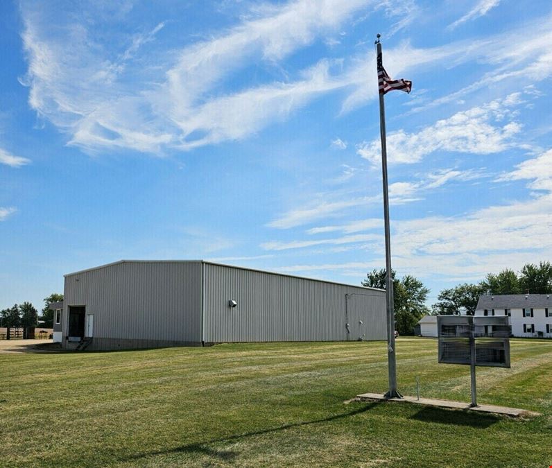 Industrial Building w/ 22.33 Acres