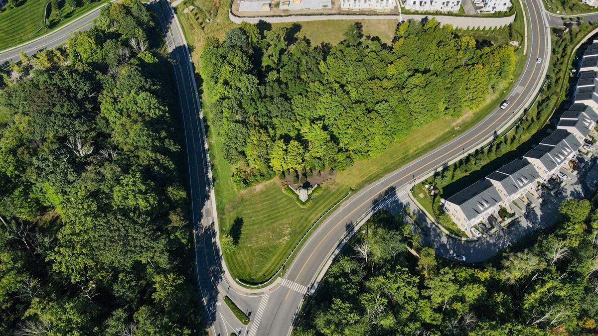 Rivington Plaza