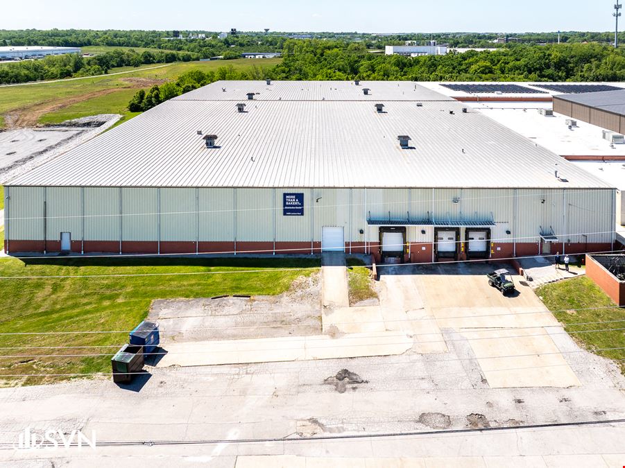 76,320 SF Industrial Warehouse For Lease