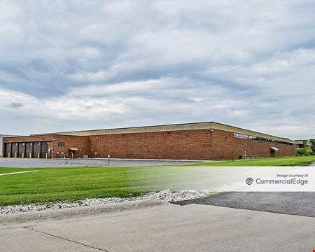 Preview of Industrial space for Rent at 1666 East Touhy Avenue