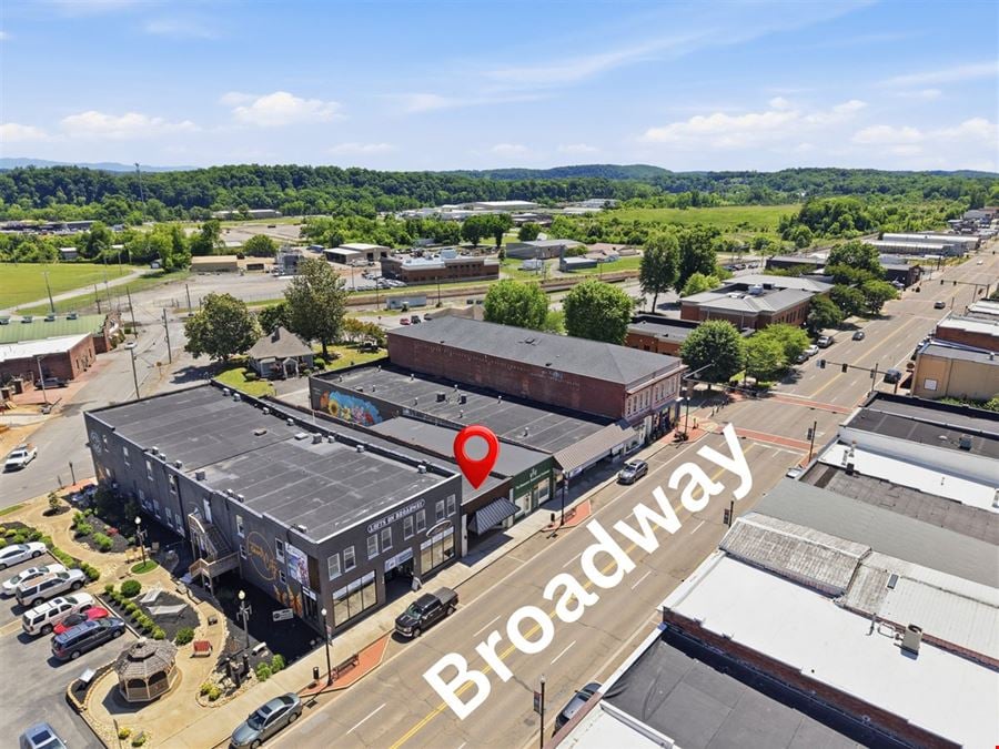 110 E Broadway St Lenoir City
