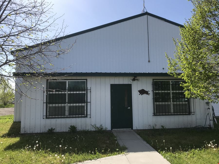 9026 Kautzman Rd