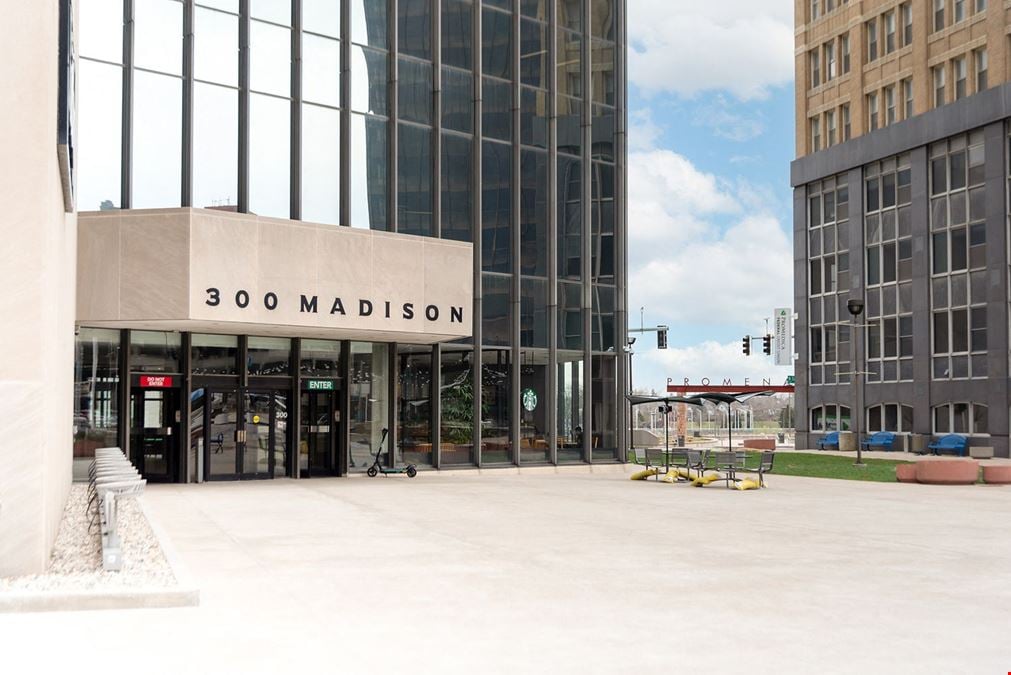 300 Madison Avenue