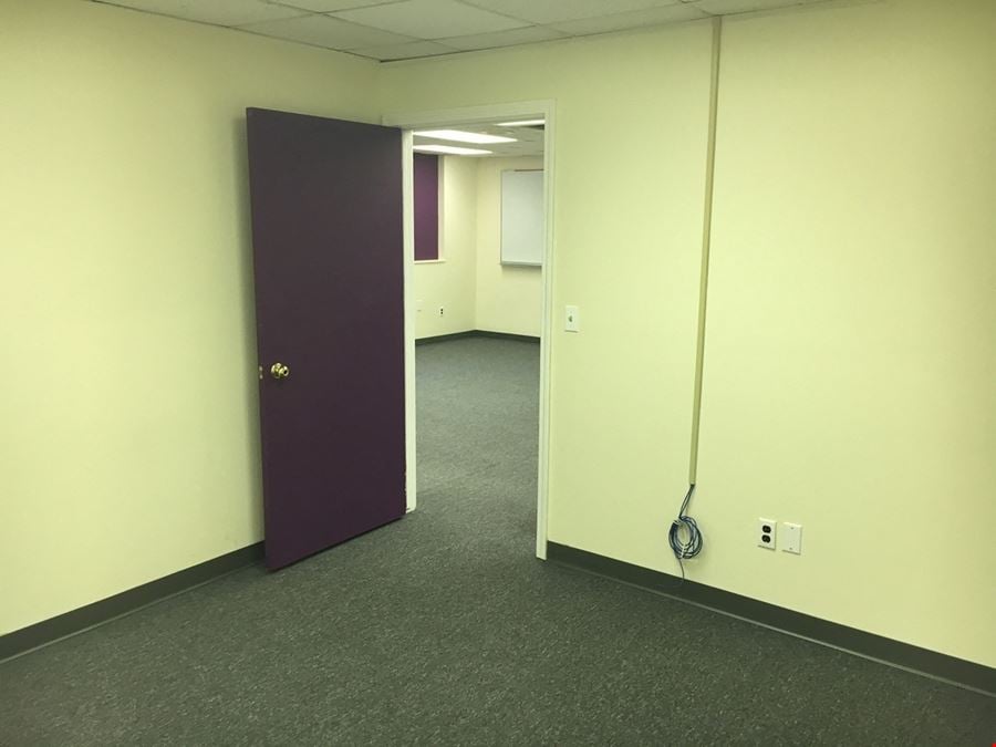 South Lansing Office Suites
