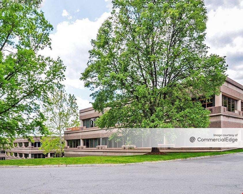 Hobbs Brook Office Park - 404 Wyman Street