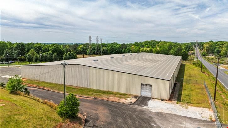 ±60,000-SF Warehouse E Available For Lease
