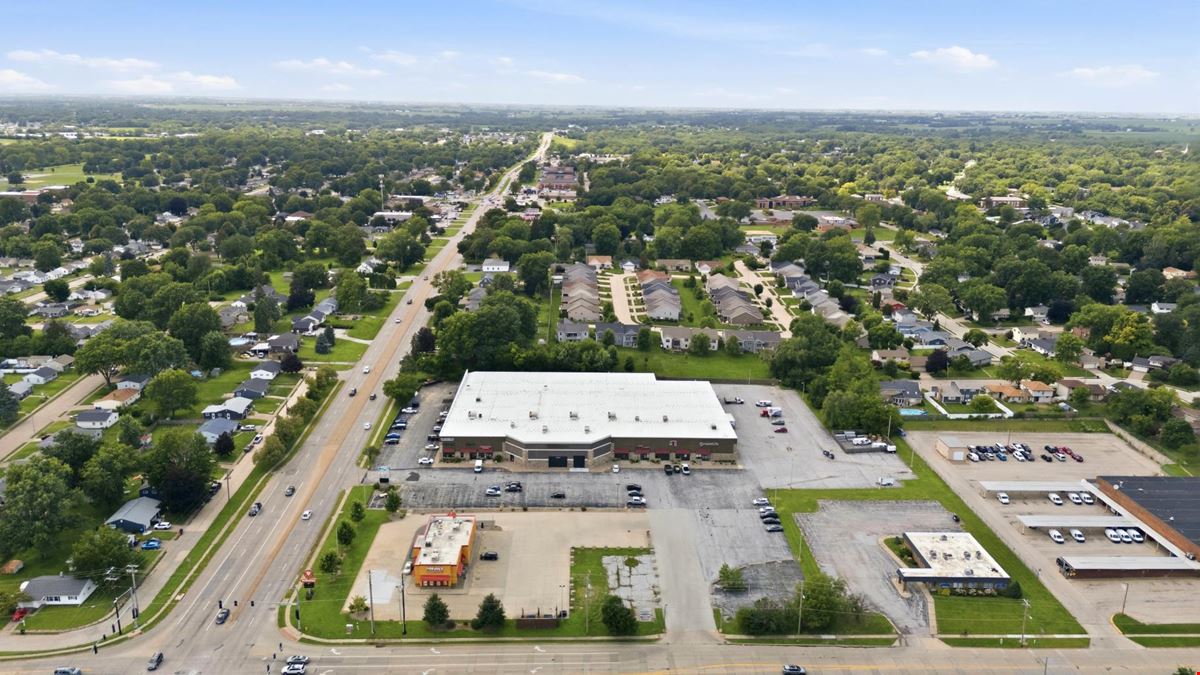 1320 W Kimberly Rd, Sale