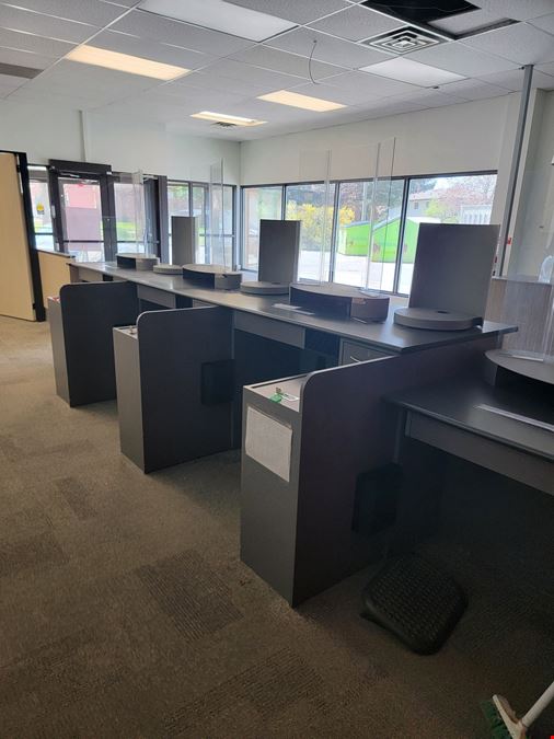 601 Doon Village Road, Unit 1