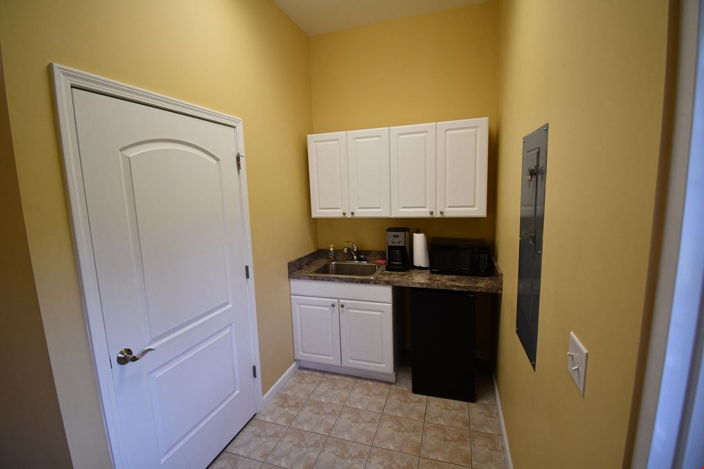 2720 Caton Farm Rd