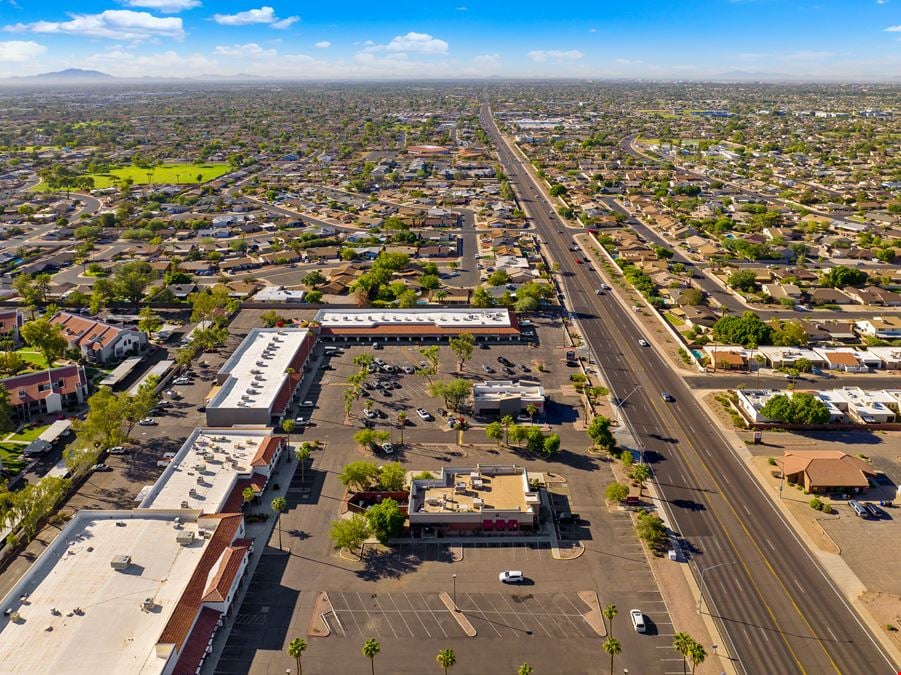 Fiesta Palms II Shopping Center