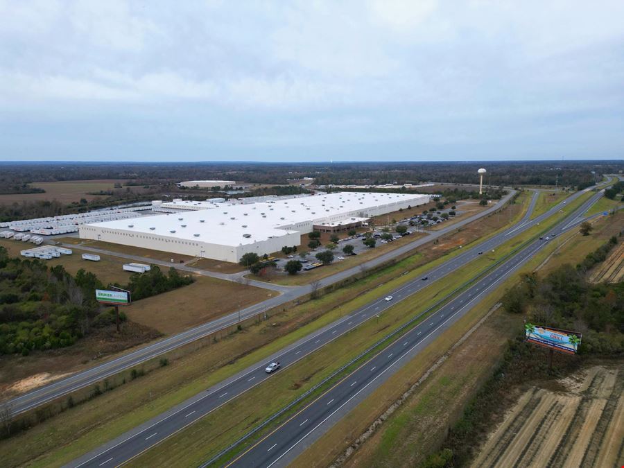 38 +/- Acres of Commercial / Residential Land in Marianna, FL