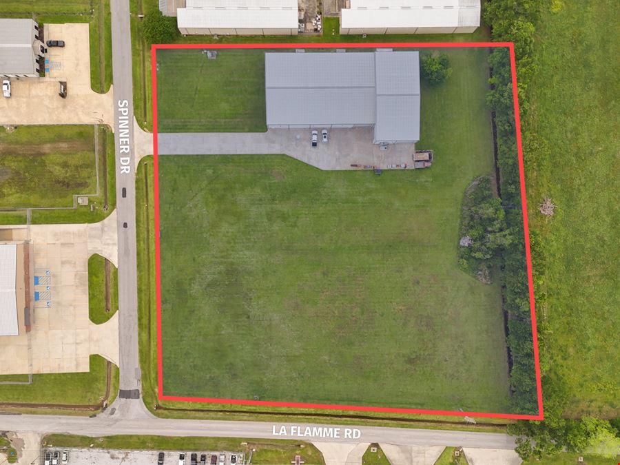 Climate-Controlled ±15,000 SF Warehouse with Adjacent Land – ±4.23 Acres Total