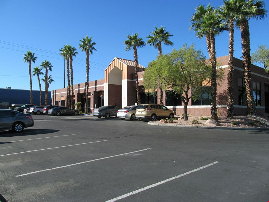 5550 W Flamingo Rd
