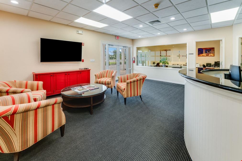8660 S Tamiami Trail - 14,200/SF Office