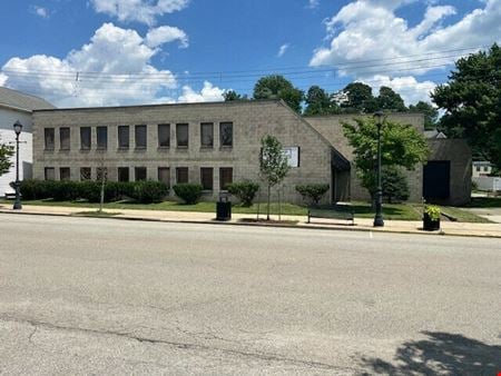 Preview of Industrial space for Sale at 723 East Railroad Avenue