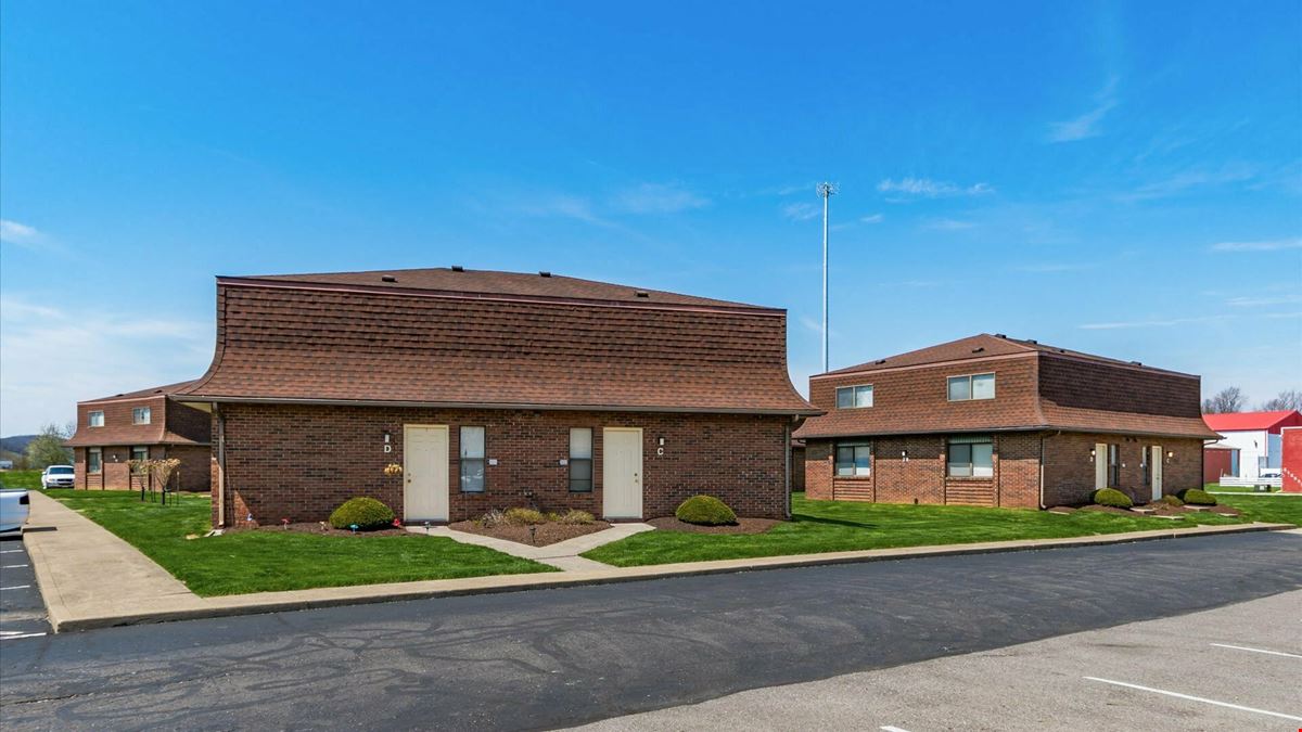 North 13 Mini Storage & Field Pointe Townhomes and Storage